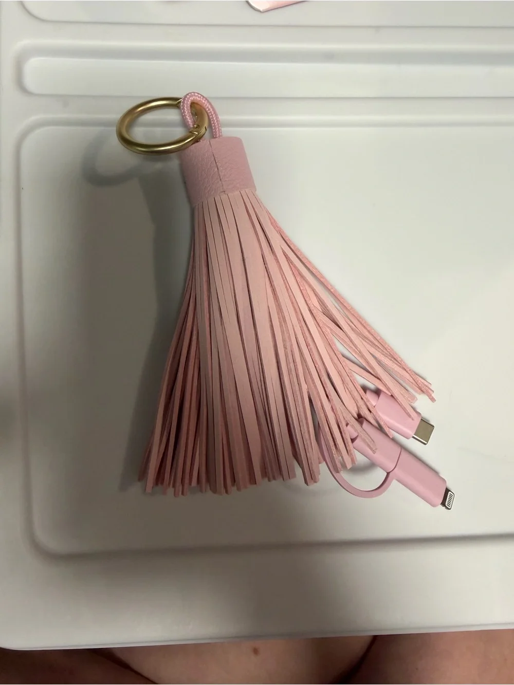 2-in-1 Tassel Keychain Cable - Pink Lightning & USB-C